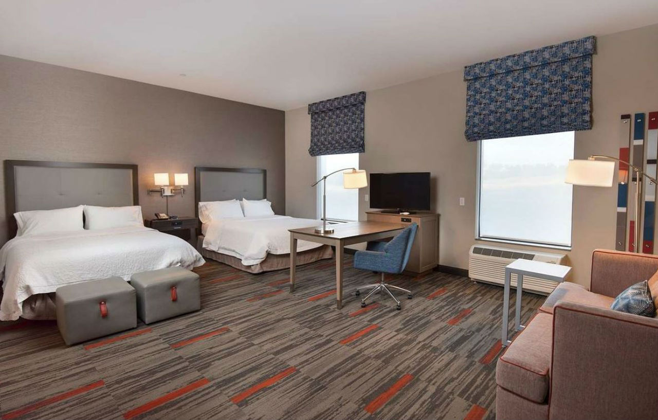 Hotel Hampton And At Wisconsin Dells Delton 3*
